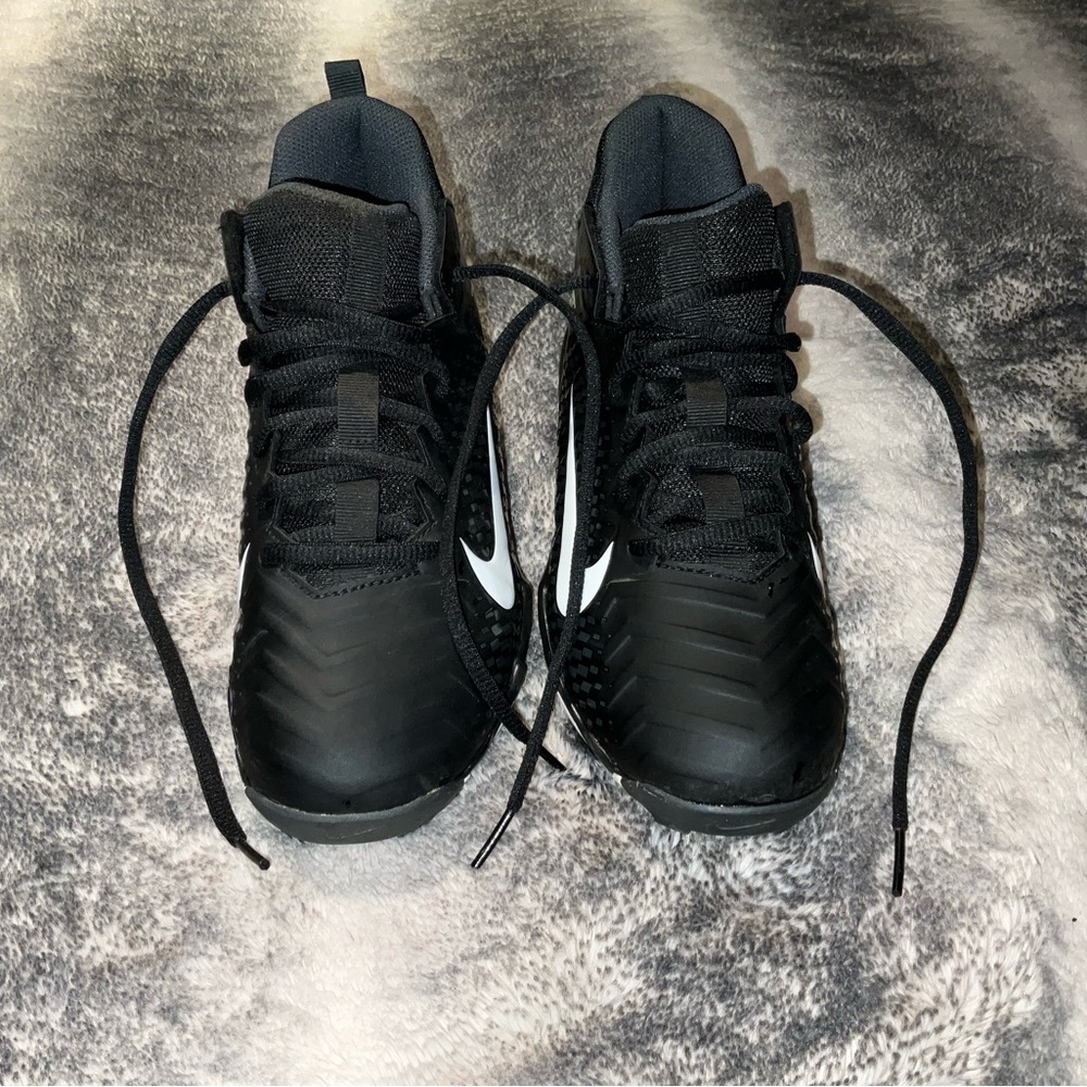 Nike Gray and Black Cleats